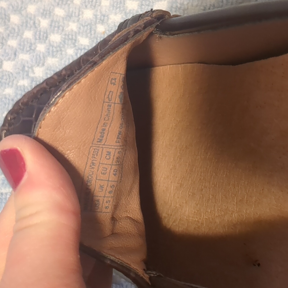 Vionic Brown Croc-Embossed Loafers - Picture 3 of 4
